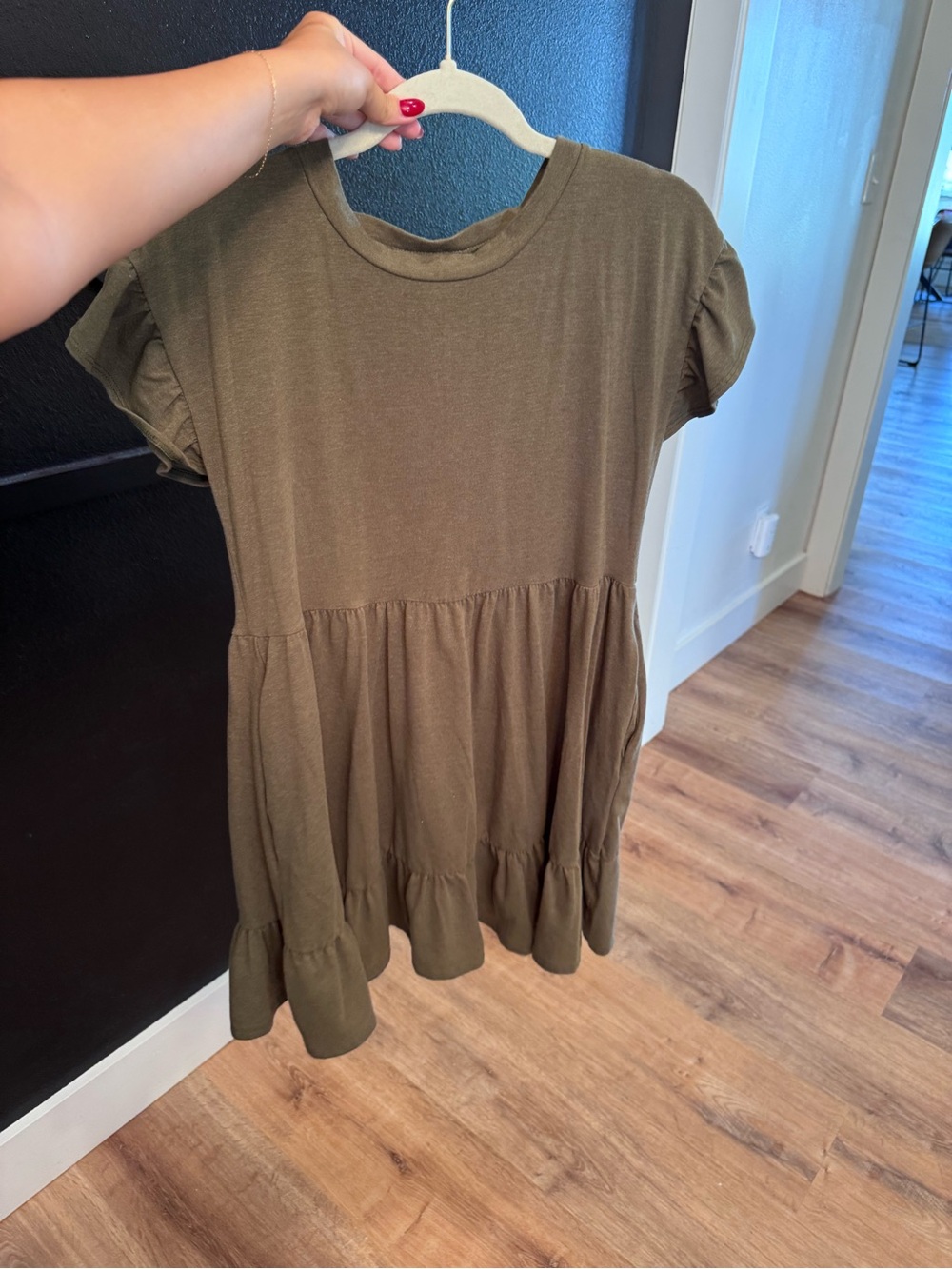 Women's Olive Ruffle-Hem Short Sleeve Top